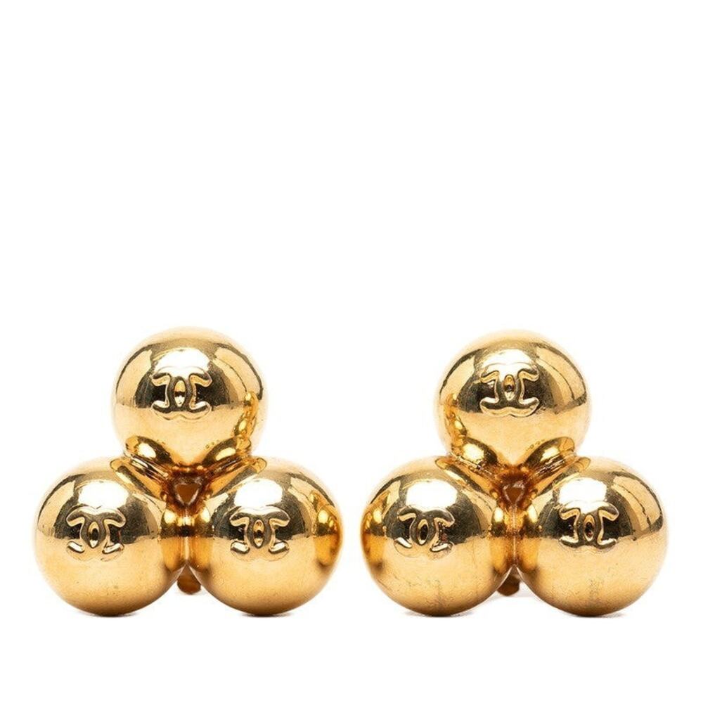 Chanel CC Logo Ball Motif Vintage Earrings 27 Engraved Gold Plated